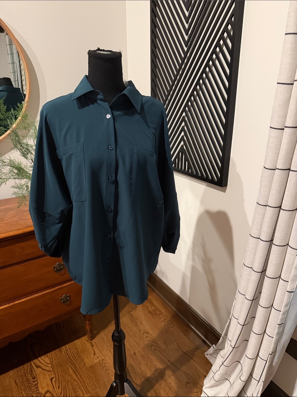 ANDREE BY UNIT Deep Teal Button-Down Blouse with tab button sleeves medium